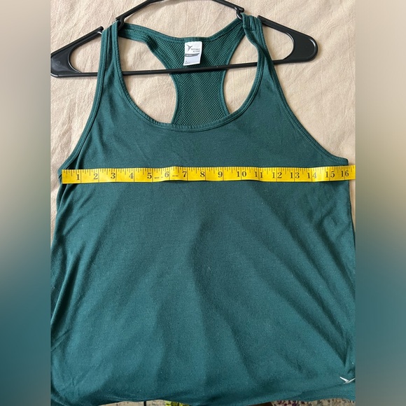 Old Navy Active Tank - Picture 5 of 6